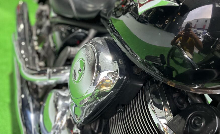 KAWASAKI VULCAN 900 CLASSIC