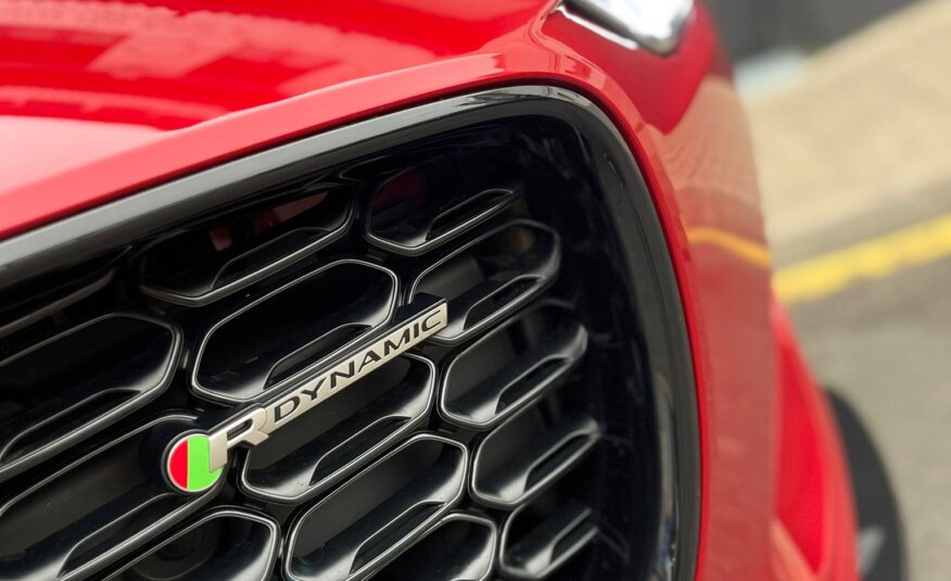 JAGUAR F-TYPE RDYNAMIC