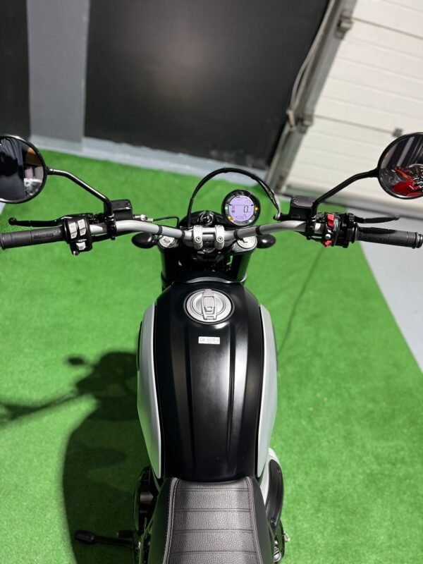 DUCATI SCRAMBLER