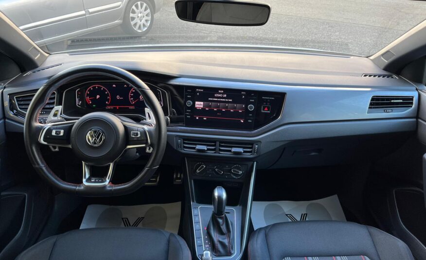 VOLSKWAGEN POLO GTI