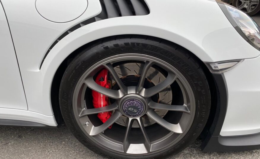 PORSCHE GT3 RS