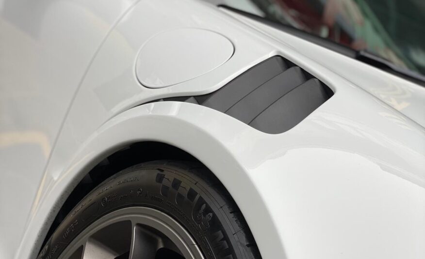 PORSCHE GT3 RS