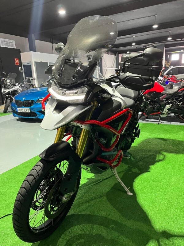 TRIUMPH TIGER 1200 RALLY PRO