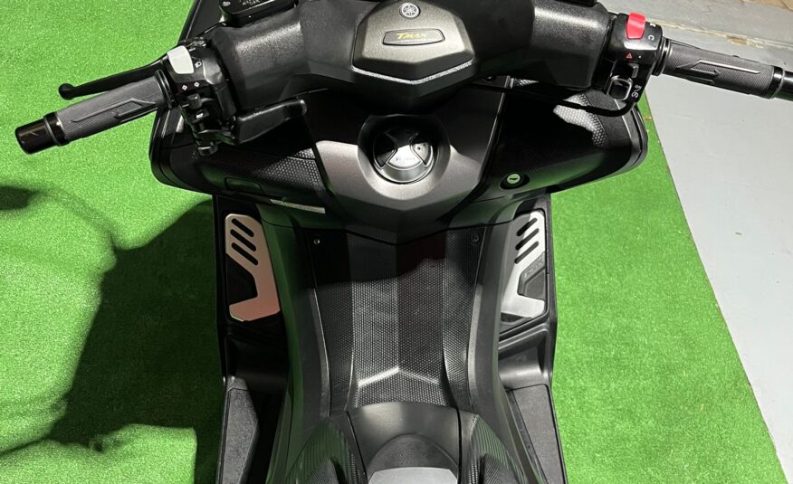 YAMAHA Tmax 530