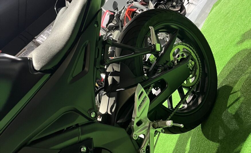 YAMAHA YZF 125