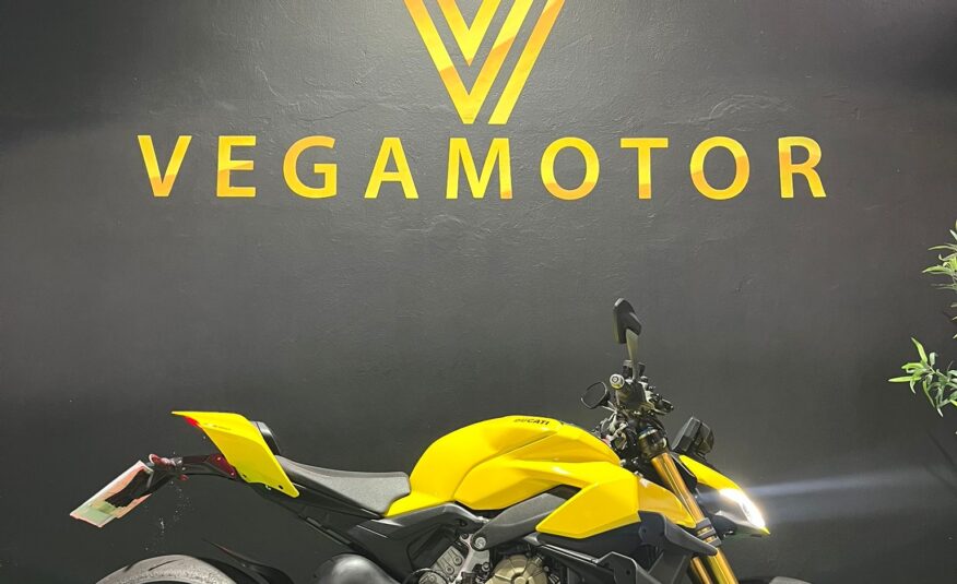 DUCATI STREETFIGHTER V4S