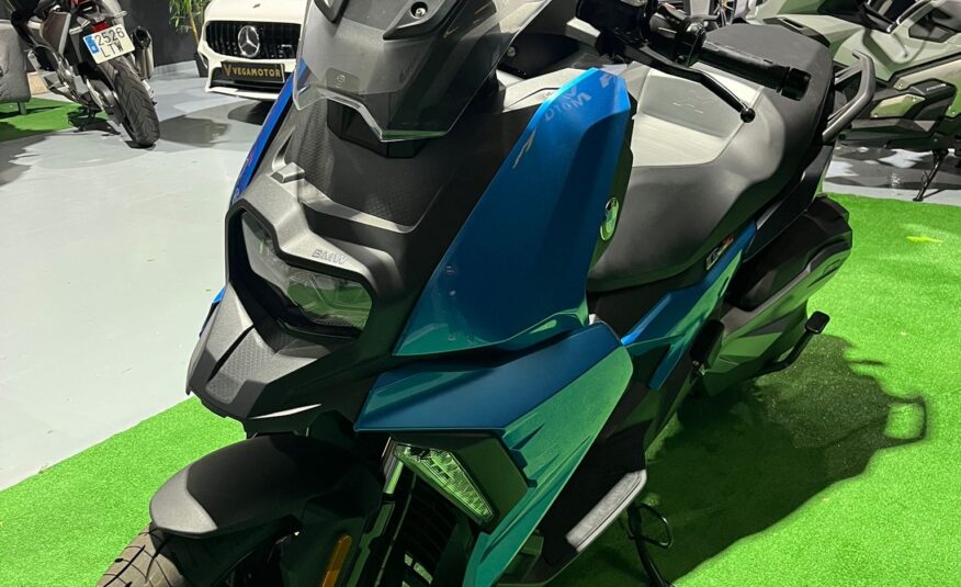 BMW C400X