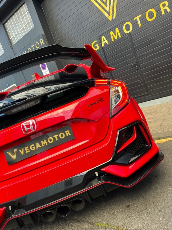 HONDA CIVIC TYPE R