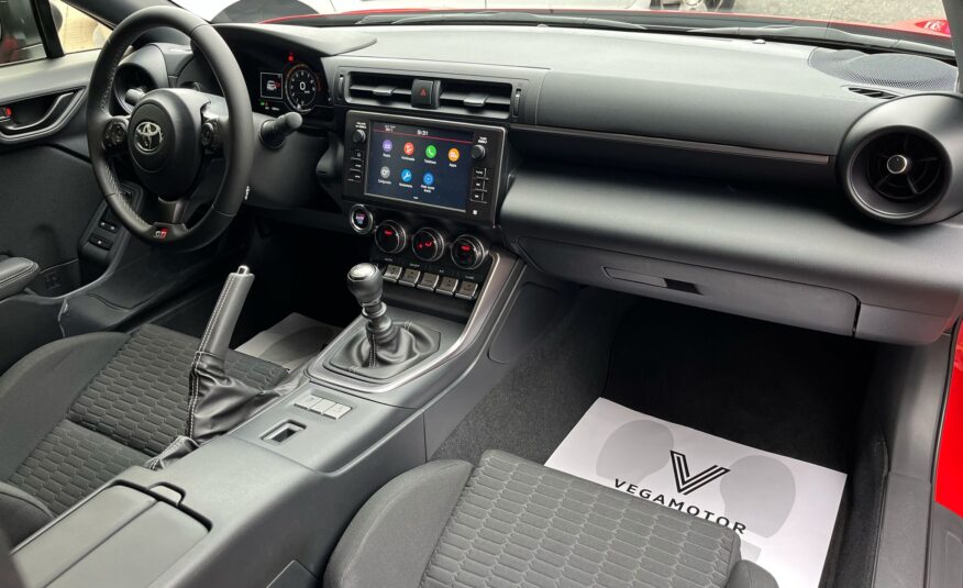 TOYOTA GR86