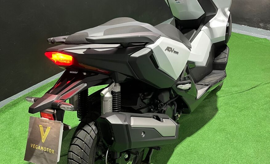 HONDA ADV 350