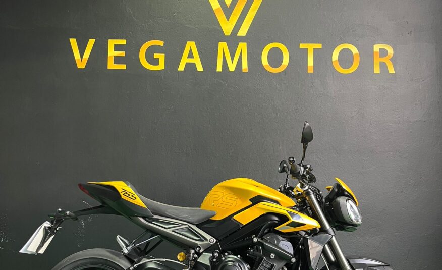 TRIUMPH STREET TRIPLE 765 RS