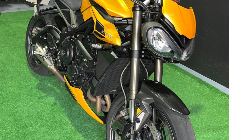 TRIUMPH STREET TRIPLE 765 RS