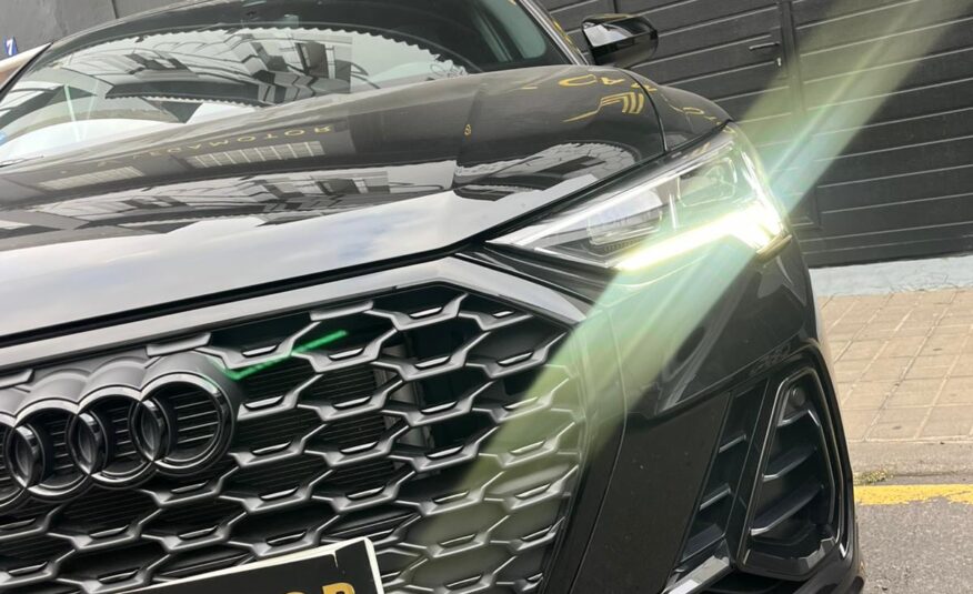 AUDI Q3 SPORTBACK S-LINE BLACK EDITION