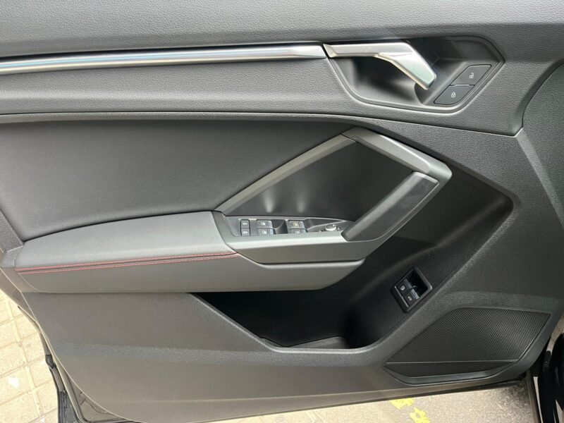 AUDI Q3 SPORTBACK S-LINE BLACK EDITION