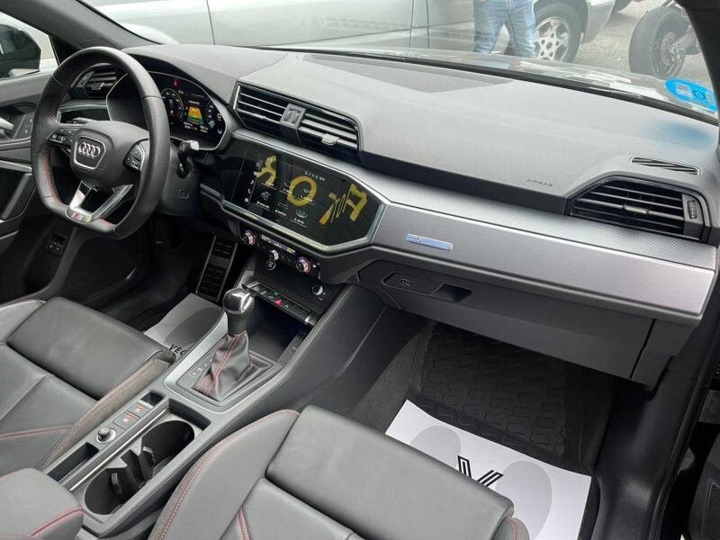 AUDI Q3 SPORTBACK S-LINE BLACK EDITION