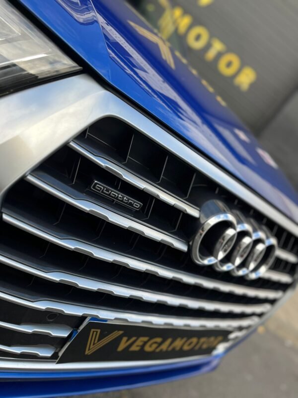 AUDI Q7 S LINE QUATTRO