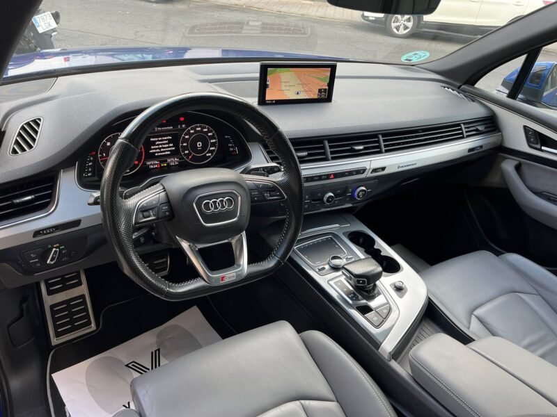 AUDI Q7 S LINE QUATTRO