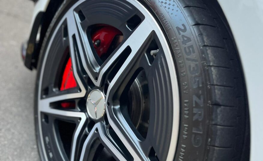 MERCEDEZ BENZ CLA 35 AMG 4MATIC AERO