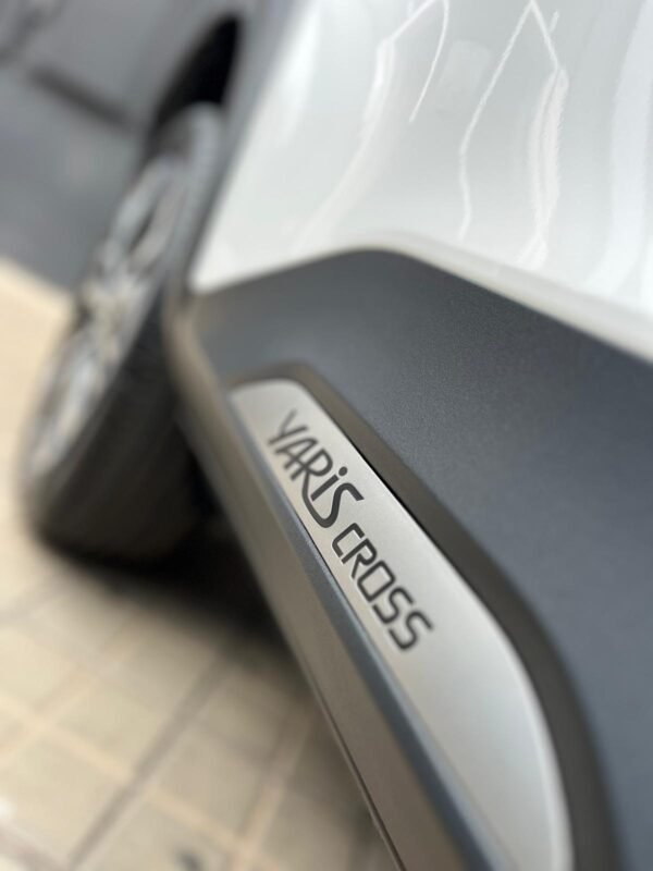 TOYOTA YARIS CROSS STYLE