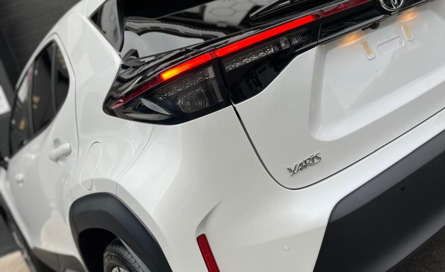 TOYOTA YARIS CROSS STYLE