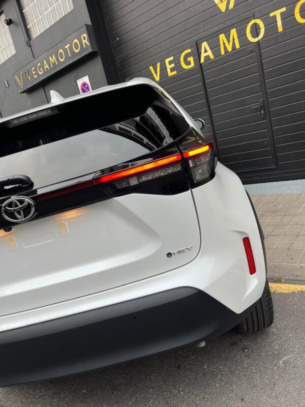 TOYOTA YARIS CROSS STYLE