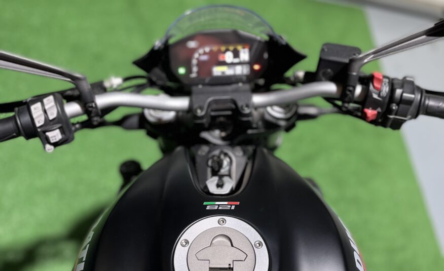 DUCATI MONSTER 821 CARNET A2
