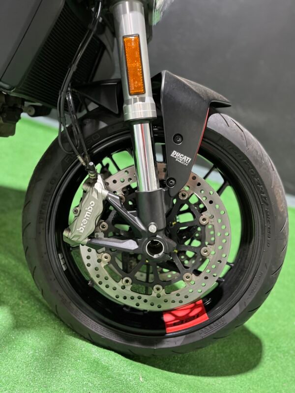 DUCATI MONSTER 821 CARNET A2