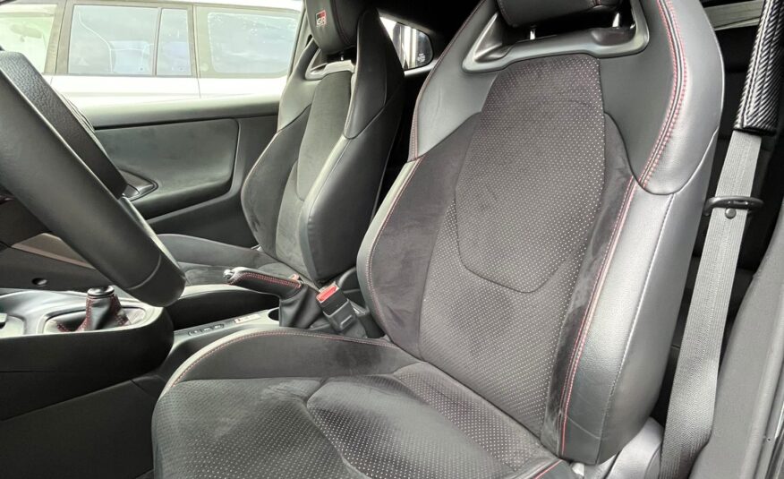 TOYOTA GR Yaris