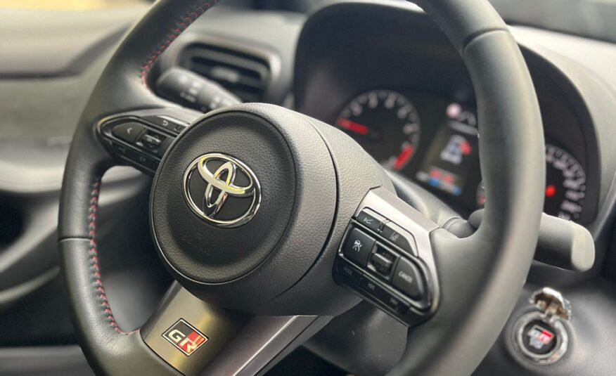 TOYOTA GR Yaris