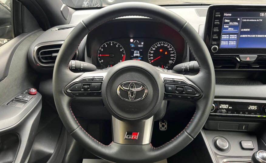 TOYOTA GR Yaris