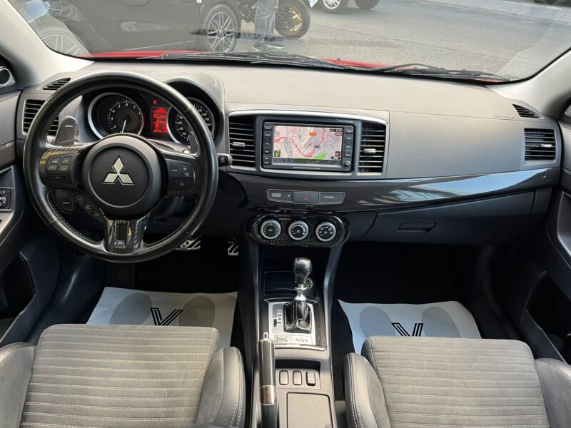 MITSUBISHI LANCER EVO X MR