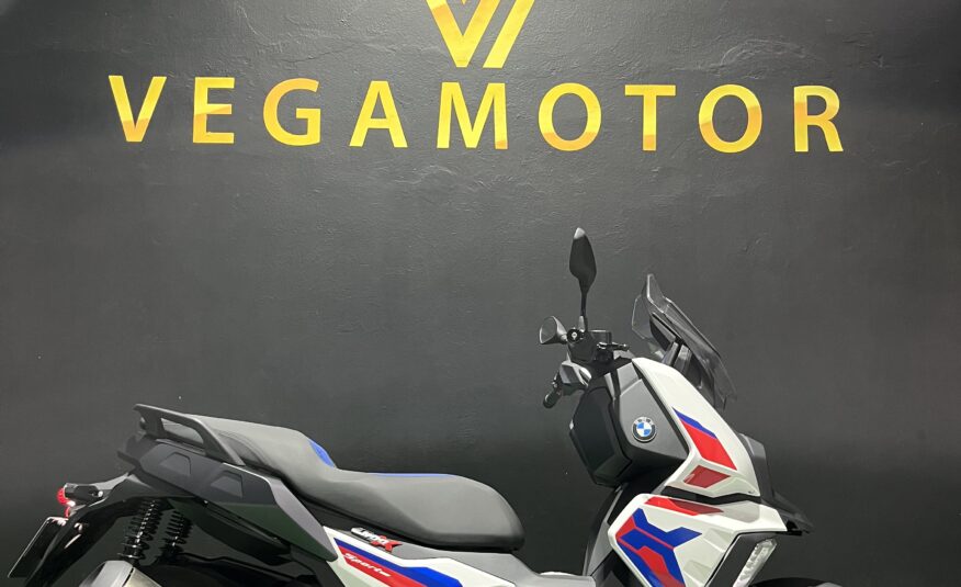 BMW C400X