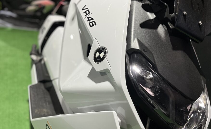 BMW Ce 04 CARNET B