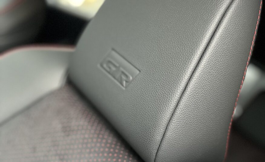TOYOTA Yaris cross GR sport Plus