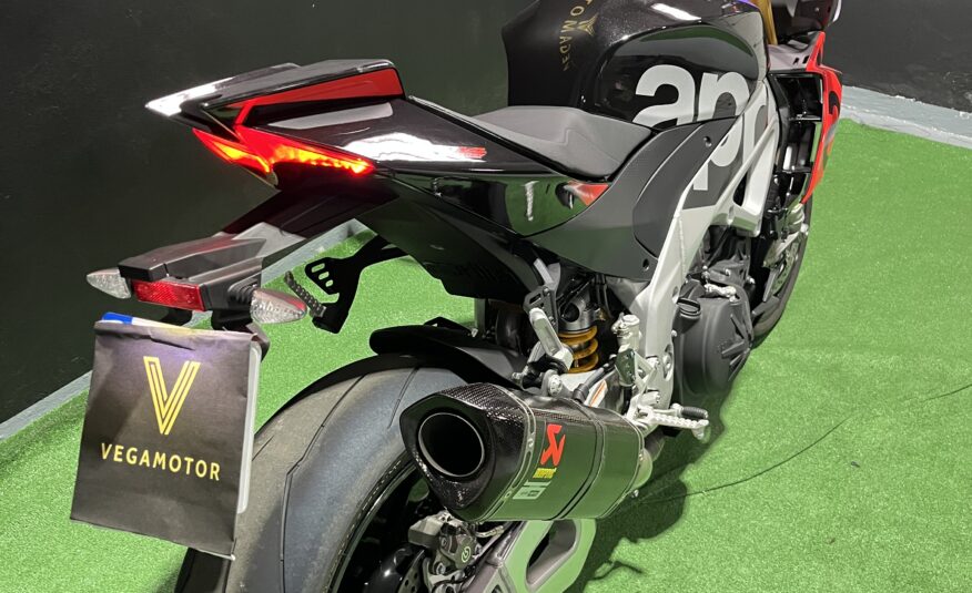 APRILIA TUONO V4 1100 FACTORY