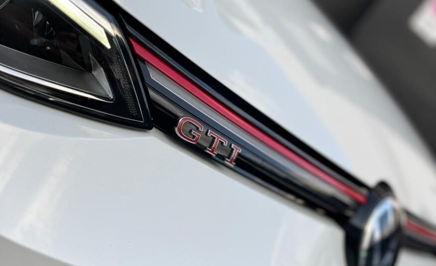 VOLKSWAGEN GTI CLUBSPORT DSG 300CV