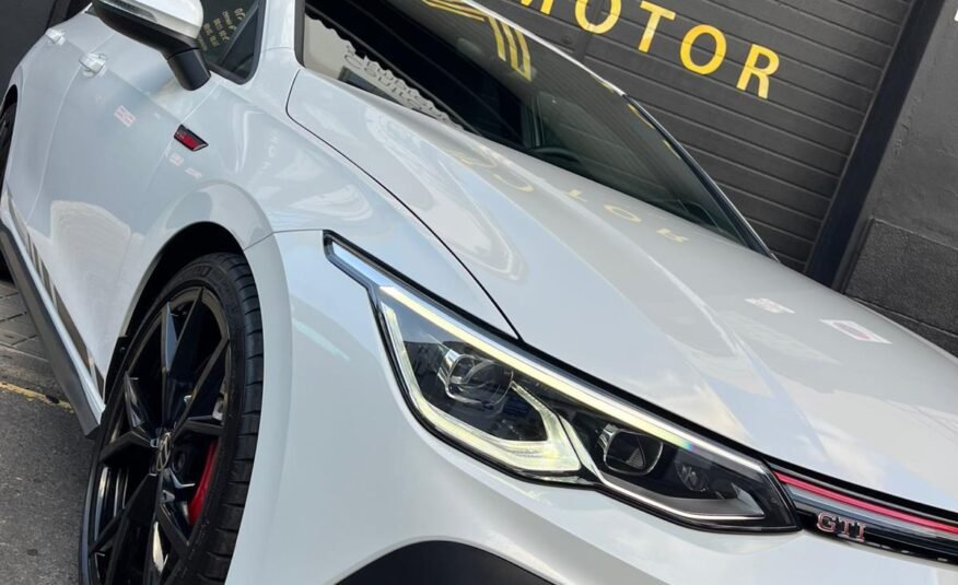 VOLKSWAGEN GTI CLUBSPORT DSG 300CV