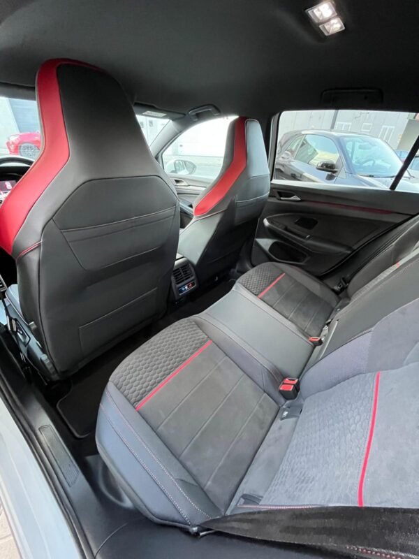 VOLKSWAGEN GTI CLUBSPORT DSG 300CV