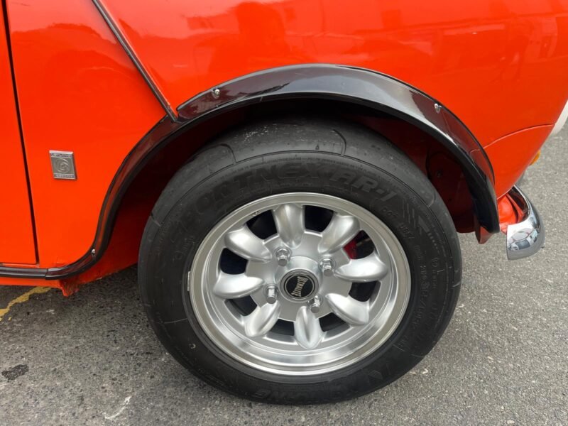 MINI MORRIS MINI COOPER 1300