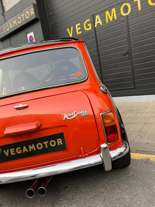 MINI MORRIS MINI COOPER 1300