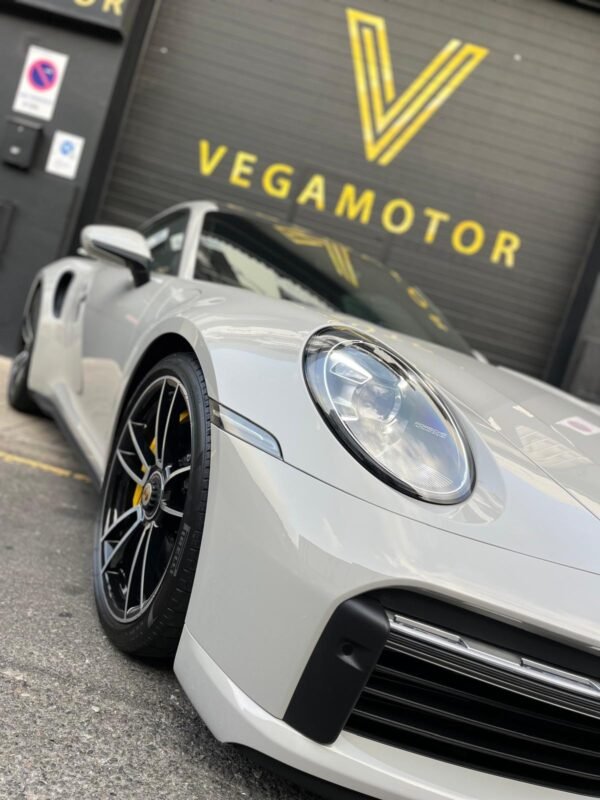 PORSCHE 911 TURBO S 992