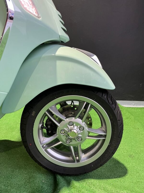 VESPA 125 PRIMAVERA
