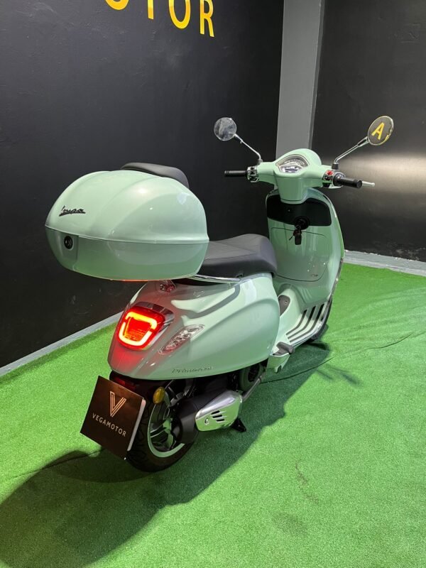 VESPA 125 PRIMAVERA