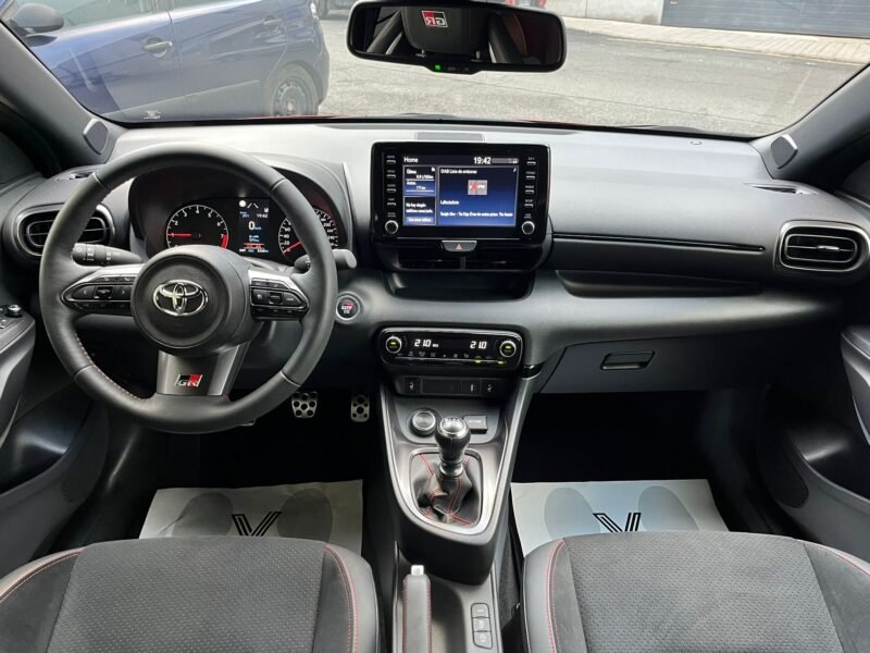 TOYOTA GR YARIS CIRCUIT PACK