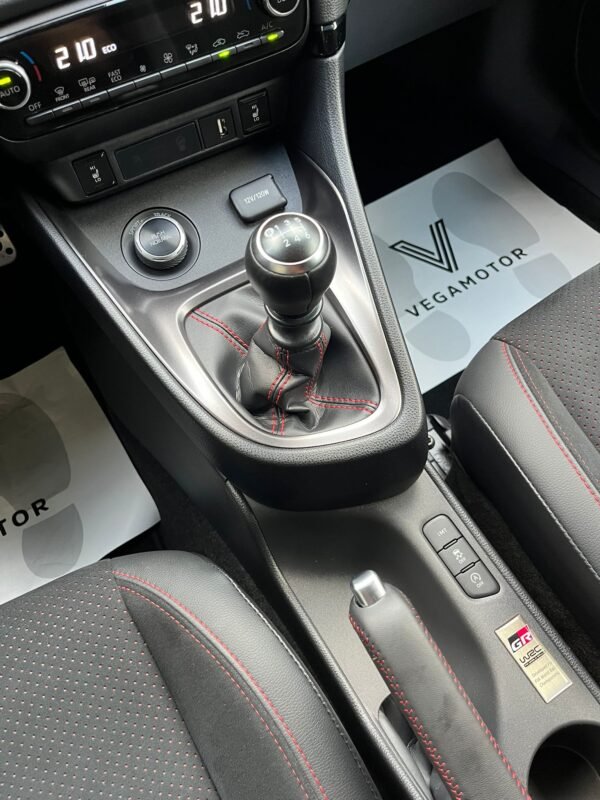 TOYOTA GR YARIS CIRCUIT PACK