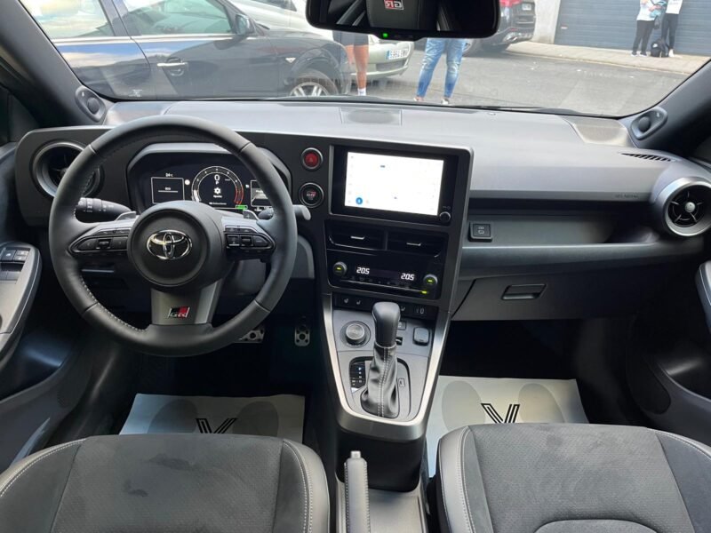 TOYOTA GR YARIS TOURING PACK