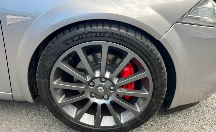 RENAULT MEGANE SPORT