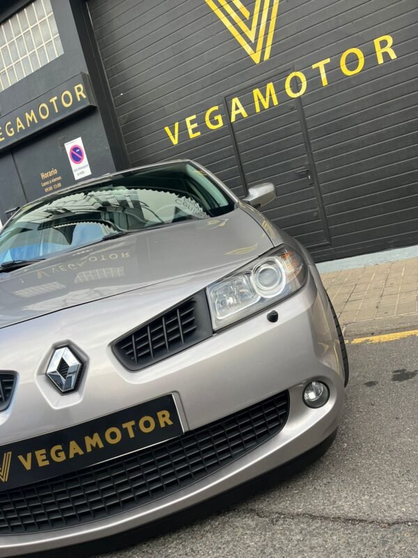 RENAULT MEGANE SPORT