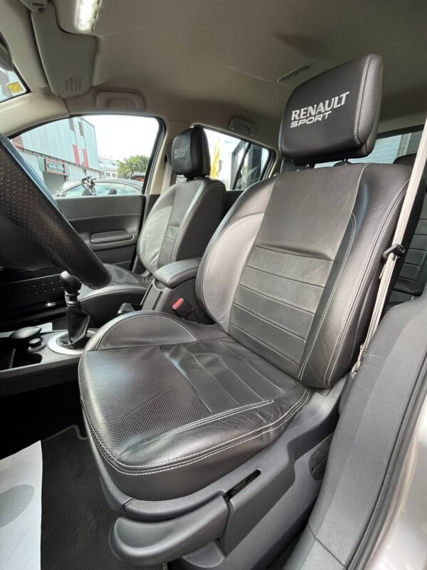 RENAULT MEGANE SPORT