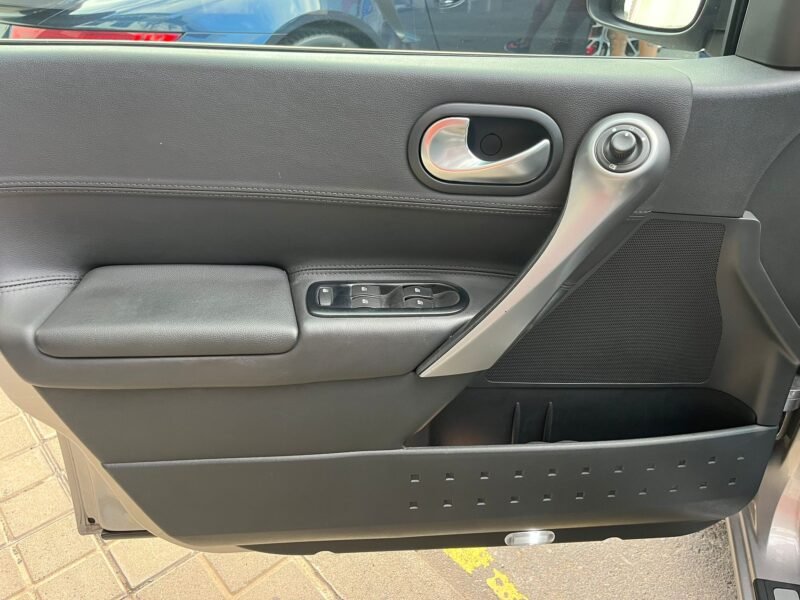 RENAULT MEGANE SPORT